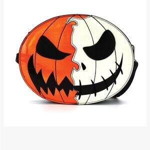 Jack-O-Landen Glow in the Dark Purse/crossbody. NWT